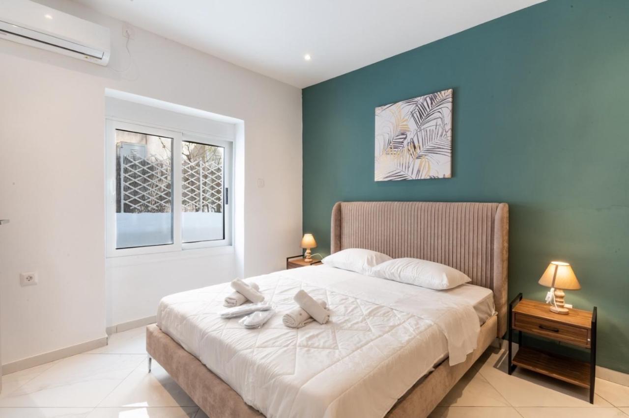 Aiolos Luxury Suite 3 Agios Dimitrios Near Metro アテネ エクステリア 写真