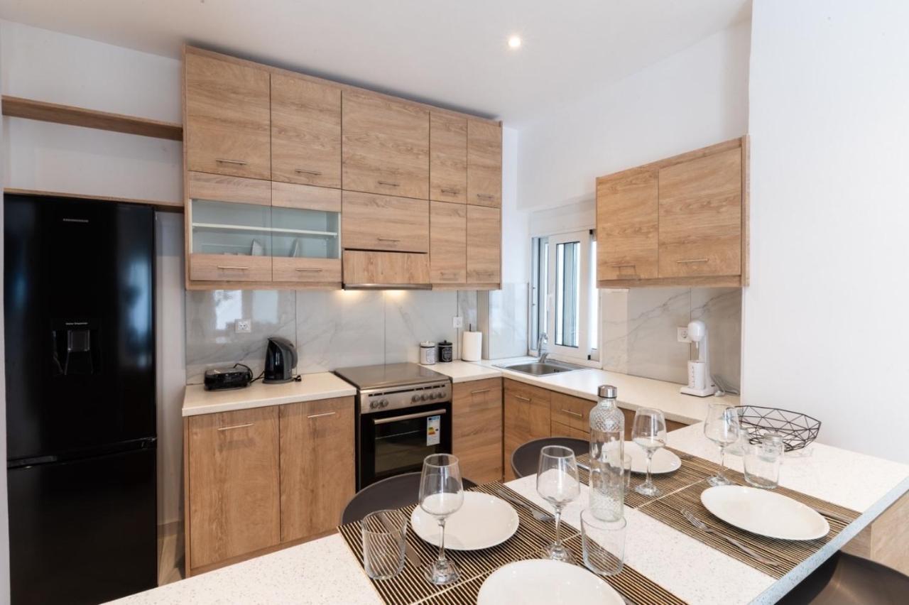 Aiolos Luxury Suite 3 Agios Dimitrios Near Metro アテネ エクステリア 写真
