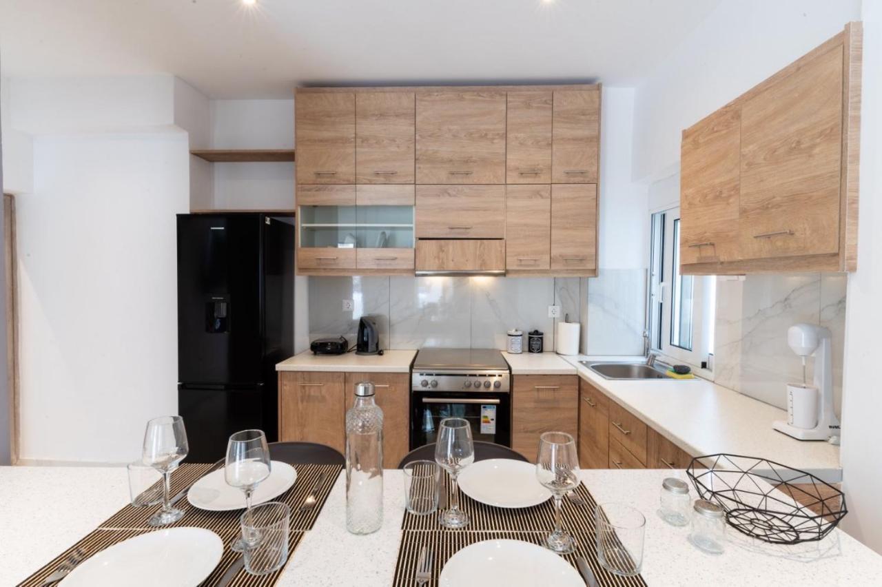 Aiolos Luxury Suite 3 Agios Dimitrios Near Metro アテネ エクステリア 写真